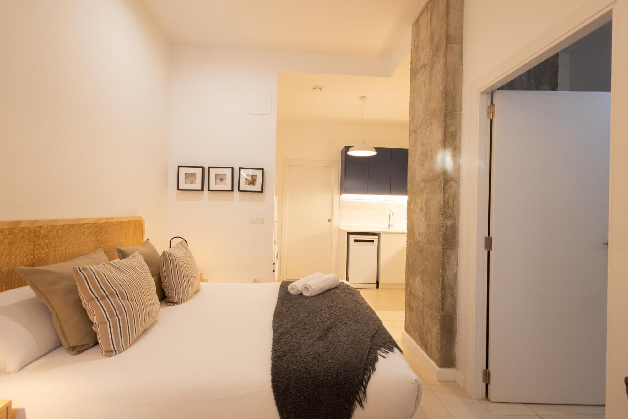 Florit Flats - The Pitiusas Rooms Βαλένθια Εξωτερικό φωτογραφία