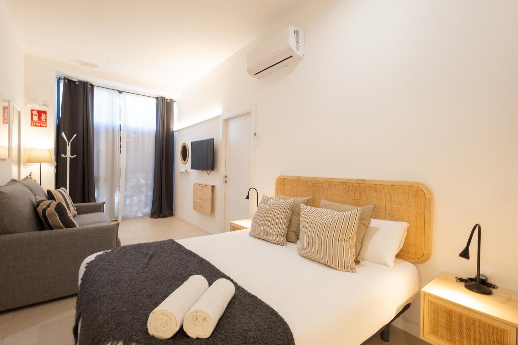 Florit Flats - The Pitiusas Rooms Βαλένθια Εξωτερικό φωτογραφία