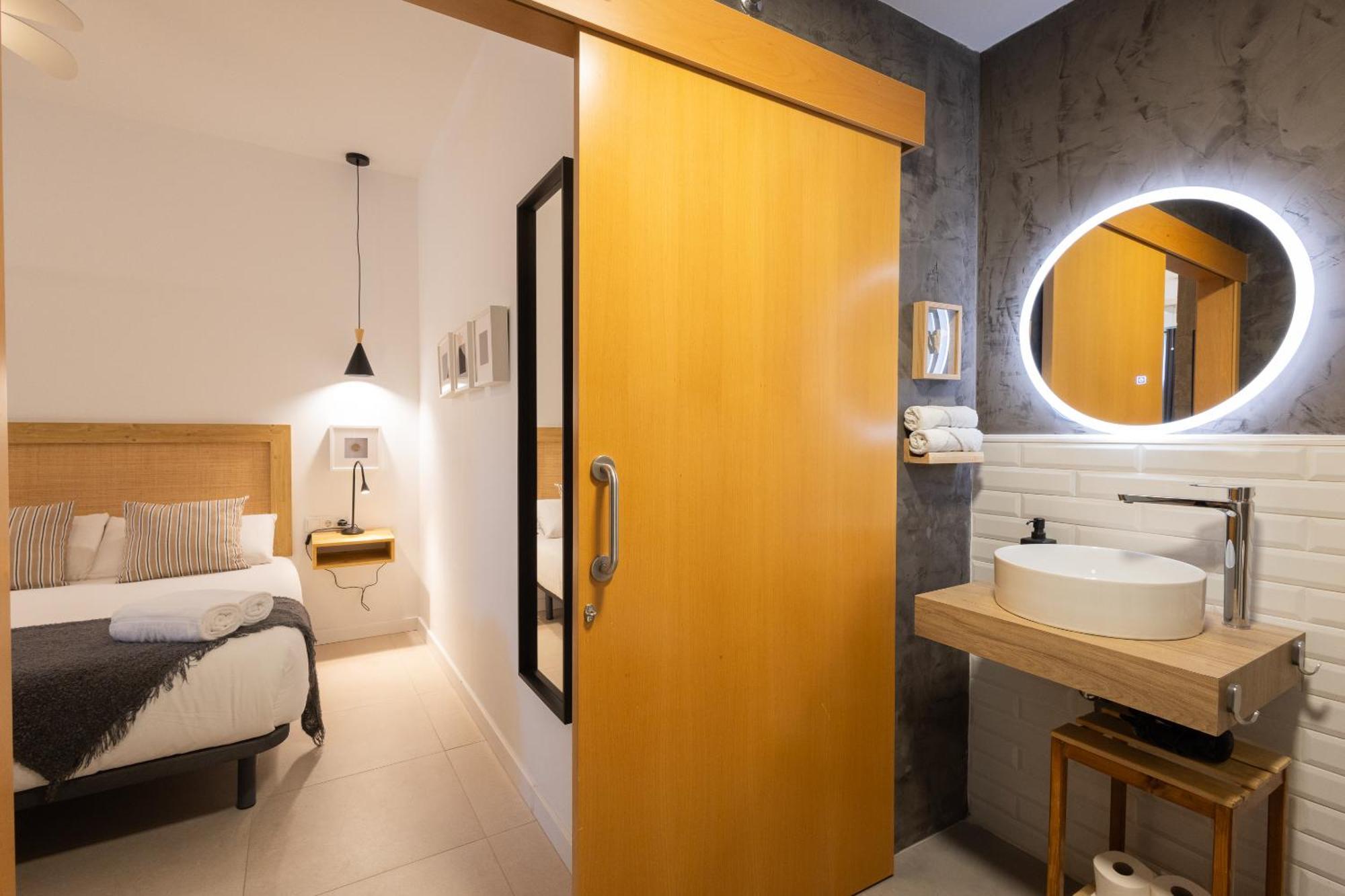 Florit Flats - The Pitiusas Rooms Βαλένθια Εξωτερικό φωτογραφία